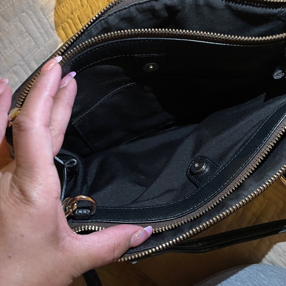 Coach purse - Picture 4 of 5